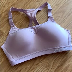 Victoria Sport light weight Sports Bra